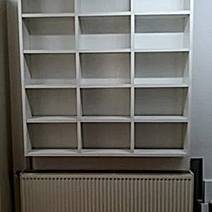 2 300x300 - Kitaplık