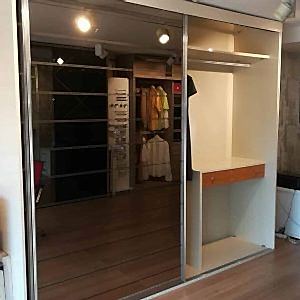 7 300x300 - Çizgili Aynalı 2 Kapaklı Dolap