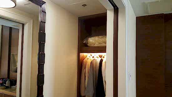 Giyinme Odası Sistemleri